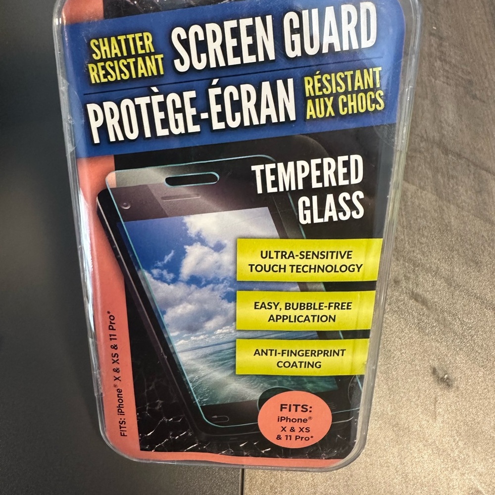 Screen Guards IPhone 11 - Picture 3 of 5